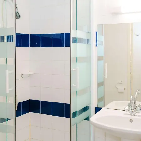 Mezzanine Avec Piscine, Wifi Et Animaux Admis A - Fr-1-409-52 Villa Gruissan