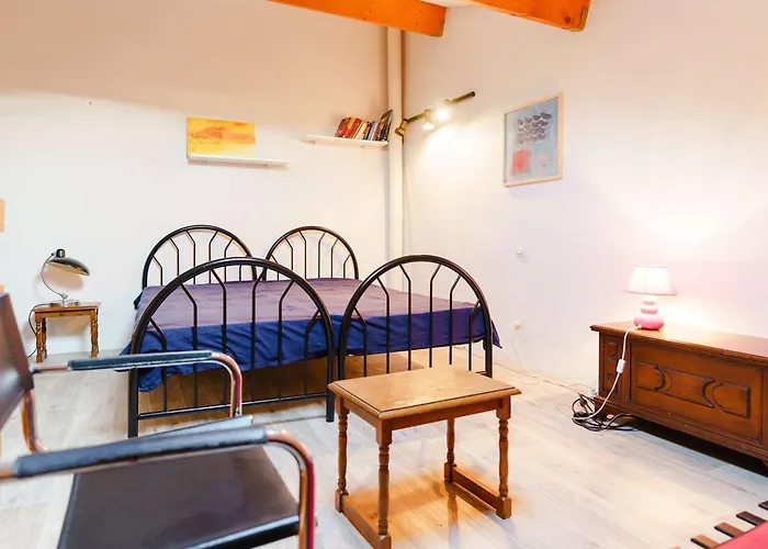 Villa Pavillon Mezzanine Avec Piscine Collective Et Wifi - Fr-1-409-52 Gruissan